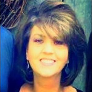 Meet your Posher, Sherrie